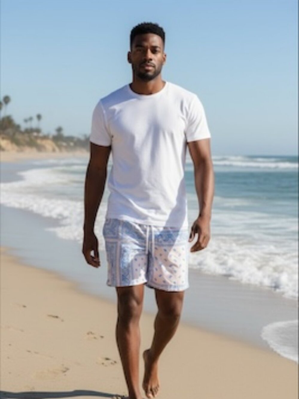 GENTILAND paisley print shorts. Comfortable fit. Perfect for casual wear.